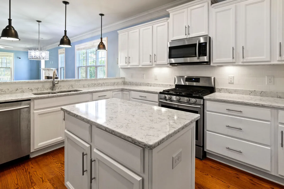 Filth & Squalor Cleanup in Ashwaubenon, WI